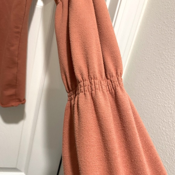 Long sleeve sweatshirt style top - Picture 2 of 2